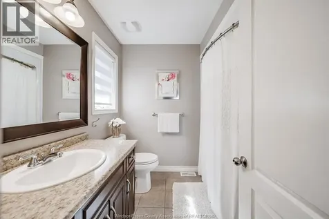 412 Rosewood Drive Lakeshore ON N8L 1B9