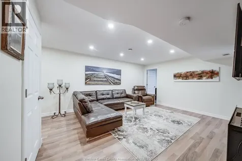 412 Rosewood Drive Lakeshore ON N8L 1B9