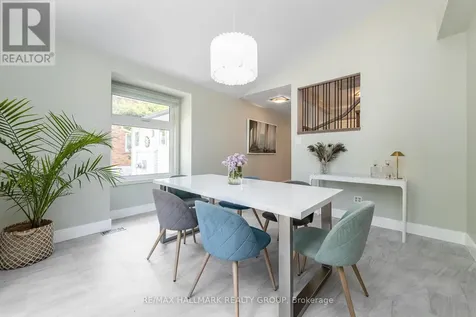 321 Beechgrove Avenue Ottawa ON K1Z 6R4