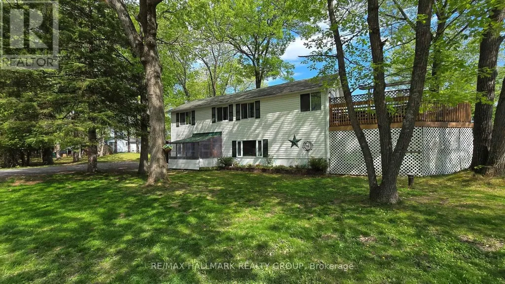 114 Macrostie Lane Ottawa ON K0A 3M0