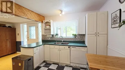 114 Macrostie Lane Ottawa ON K0A 3M0