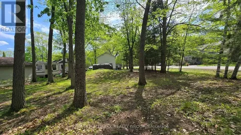 114 Macrostie Lane Ottawa ON K0A 3M0