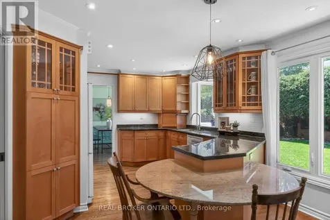 2224 Bowman Road Ottawa ON K1H 6V5