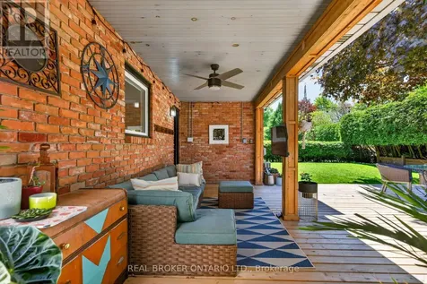 2224 Bowman Road Ottawa ON K1H 6V5