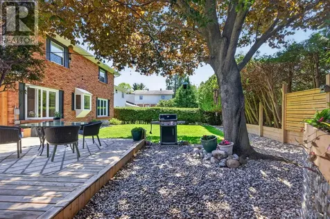 2224 Bowman Road Ottawa ON K1H 6V5