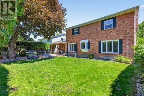 2224 Bowman Road Ottawa ON K1H 6V5