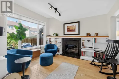 11 Avonhurst Avenue Ottawa ON K2J 4K9