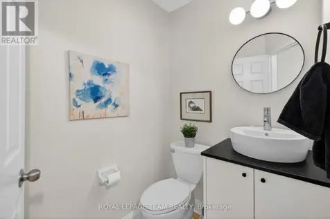 11 Avonhurst Avenue Ottawa ON K2J 4K9