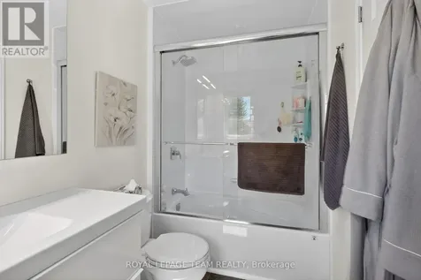 11 Avonhurst Avenue Ottawa ON K2J 4K9