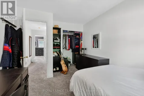 11 Avonhurst Avenue Ottawa ON K2J 4K9