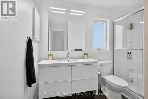 11 Avonhurst Avenue Ottawa ON K2J 4K9