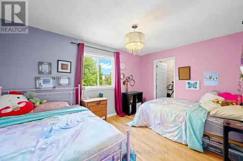 25 Steel Street Ottawa ON K1J 8V4