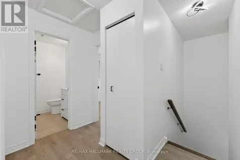 226 Old Colony Road Ottawa ON K2L 1M7