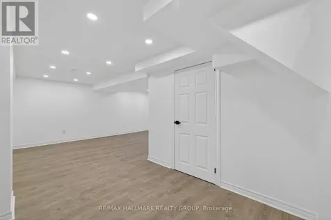 226 Old Colony Road Ottawa ON K2L 1M7