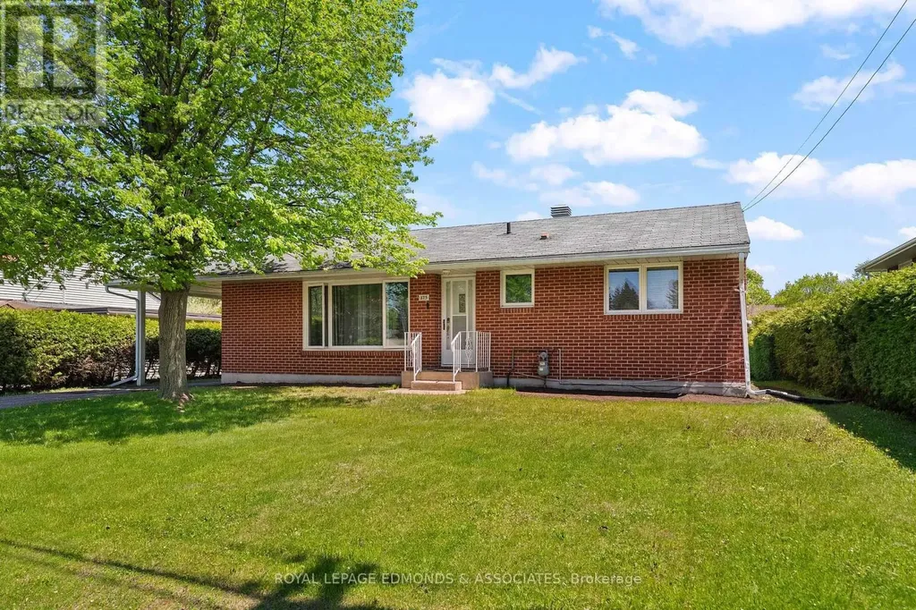 375 Broadview Drive Pembroke ON K8A 2A9