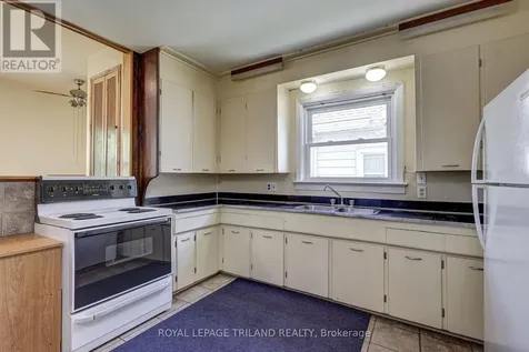 24 Isabel Street St. Thomas ON N5R 3J7