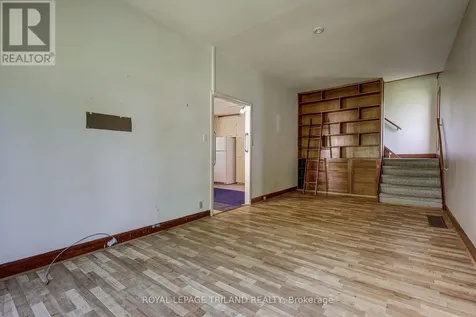 24 Isabel Street St. Thomas ON N5R 3J7