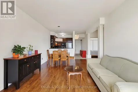 711 Churchill Avenue Ottawa ON K1Z 7J9