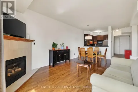 711 Churchill Avenue Ottawa ON K1Z 7J9