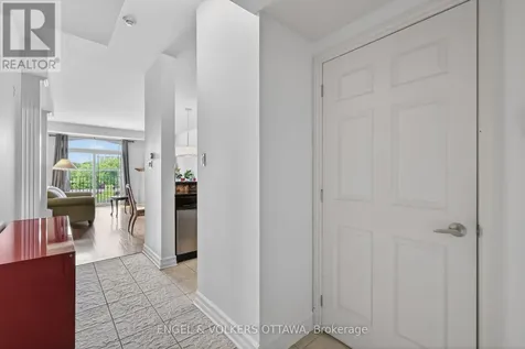 711 Churchill Avenue Ottawa ON K1Z 7J9