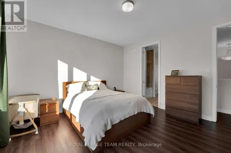 364 Peninsula Road Ottawa ON K2J 7L9