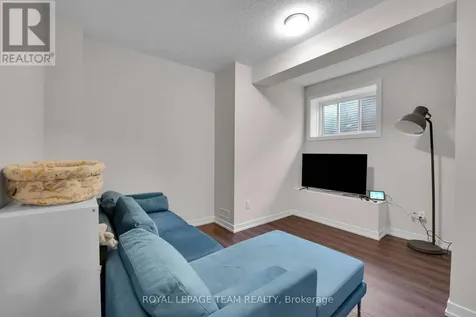 364 Peninsula Road Ottawa ON K2J 7L9