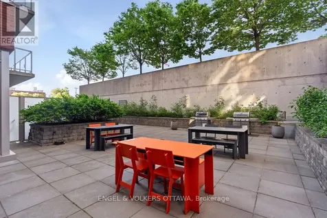 180 York Street Ottawa ON K1N 1J6