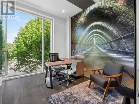 418 Iroquois Shore Road Oakville (qe Queen Elizabeth) ON L6H 1M5