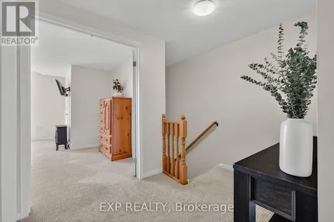 475 Annapolis Court Waterloo ON N2K 4E7