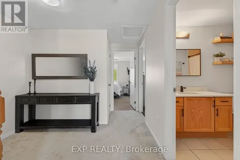 475 Annapolis Court Waterloo ON N2K 4E7