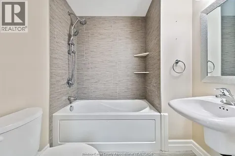 8475 Wyandotte Street E Windsor ON N8S 4S8