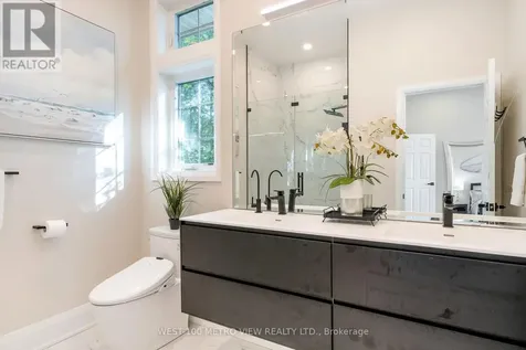 458 Silver Birch Drive Tiny ON L9M 0M5