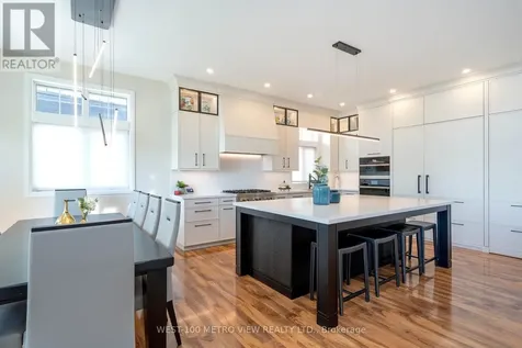 458 Silver Birch Drive Tiny ON L9M 0M5