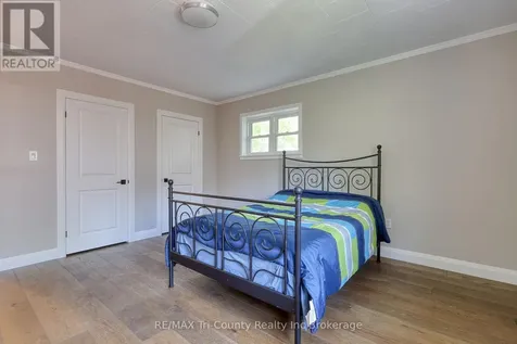 16 Delevan Crescent Tillsonburg ON N4G 3M7