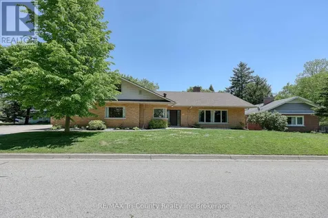 16 Delevan Crescent Tillsonburg ON N4G 3M7