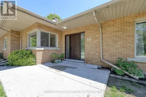 16 Delevan Crescent Tillsonburg ON N4G 3M7