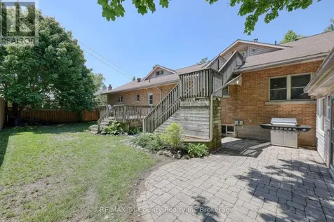 16 Delevan Crescent Tillsonburg ON N4G 3M7
