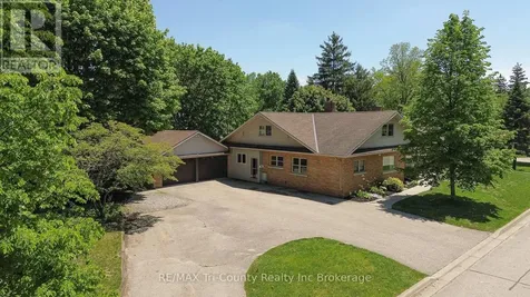 16 Delevan Crescent Tillsonburg ON N4G 3M7