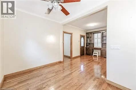 252 Beechwood Avenue Hamilton ON L8L 2T1