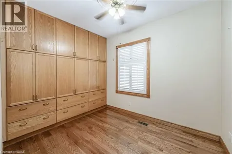 252 Beechwood Avenue Hamilton ON L8L 2T1