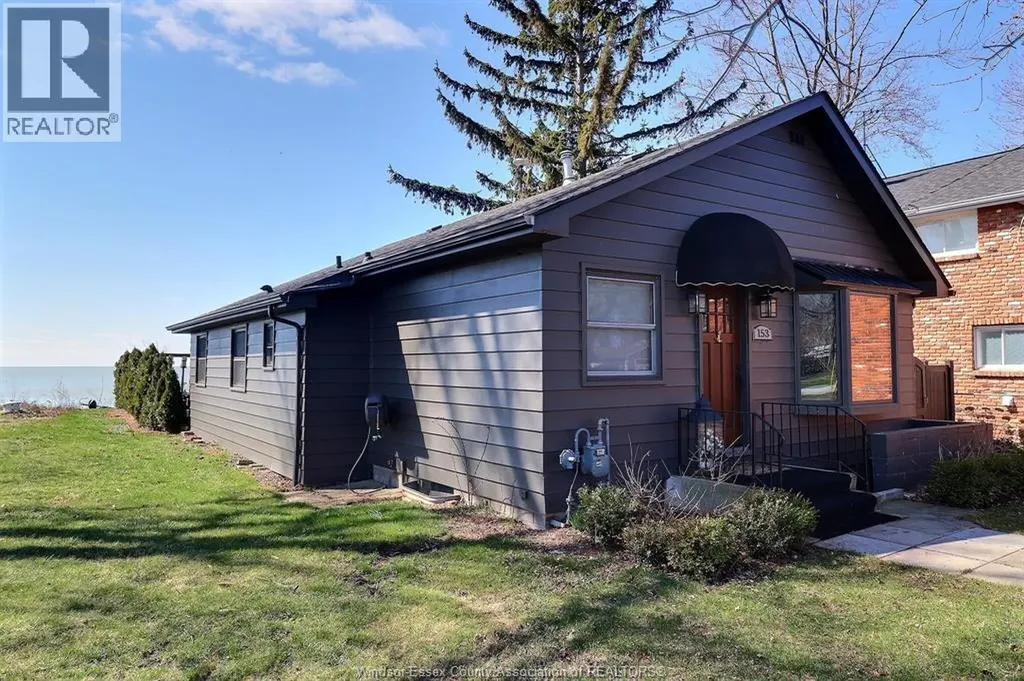 153 Adelaide Street Essex ON N0R 1G0