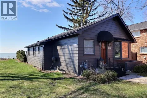 153 Adelaide Street Essex ON N0R 1G0