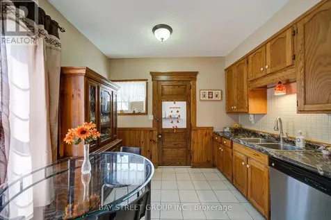 4680 Eastwood Crescent Niagara Falls (downtown) ON L2E 1B5