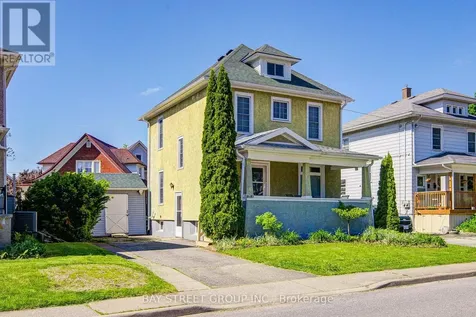 4680 Eastwood Crescent Niagara Falls (downtown) ON L2E 1B5