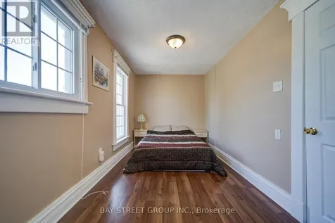 4680 Eastwood Crescent Niagara Falls (downtown) ON L2E 1B5