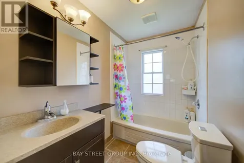 4680 Eastwood Crescent Niagara Falls (downtown) ON L2E 1B5