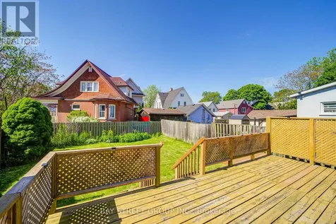4680 Eastwood Crescent Niagara Falls (downtown) ON L2E 1B5