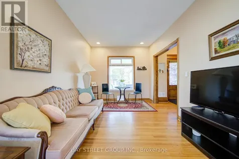 4680 Eastwood Crescent Niagara Falls (downtown) ON L2E 1B5