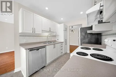 102 Kimberwick Crescent Ottawa ON K1V 1K7