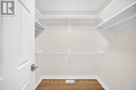 102 Kimberwick Crescent Ottawa ON K1V 1K7